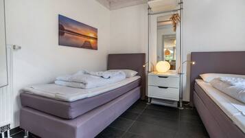 4 bedrooms, WiFi