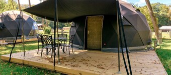 Enchanting Dome Retreat by the Mountain and River in the Heart of New York’s Catskills