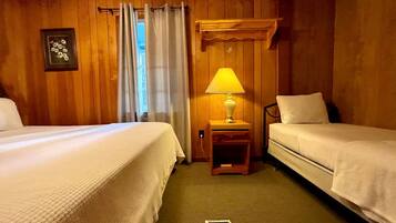 2 bedrooms, WiFi, bed sheets
