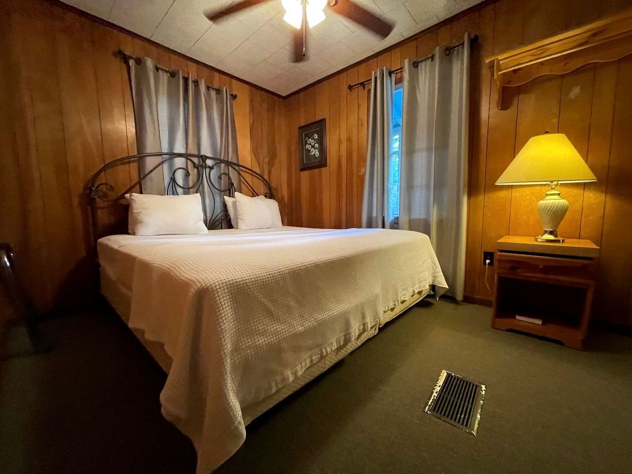 2 slaapkamers, wifi, beddengoed