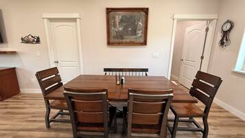 Dineren
