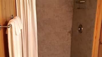 Handtücher, Seife, Shampoo