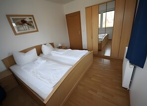 Room - Holiday Home 'S 42 A' with Private Terrace, Private Garden and Wi-Fi (Röbel)