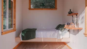 1 多间卧室、WiFi、床单