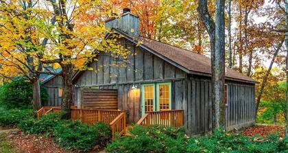 Cabin Retreat with a View: Your Guide to the Best on the Blue Ridge Parkway in Virginia
