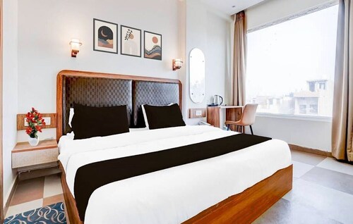 Hotel Arya Luxury 