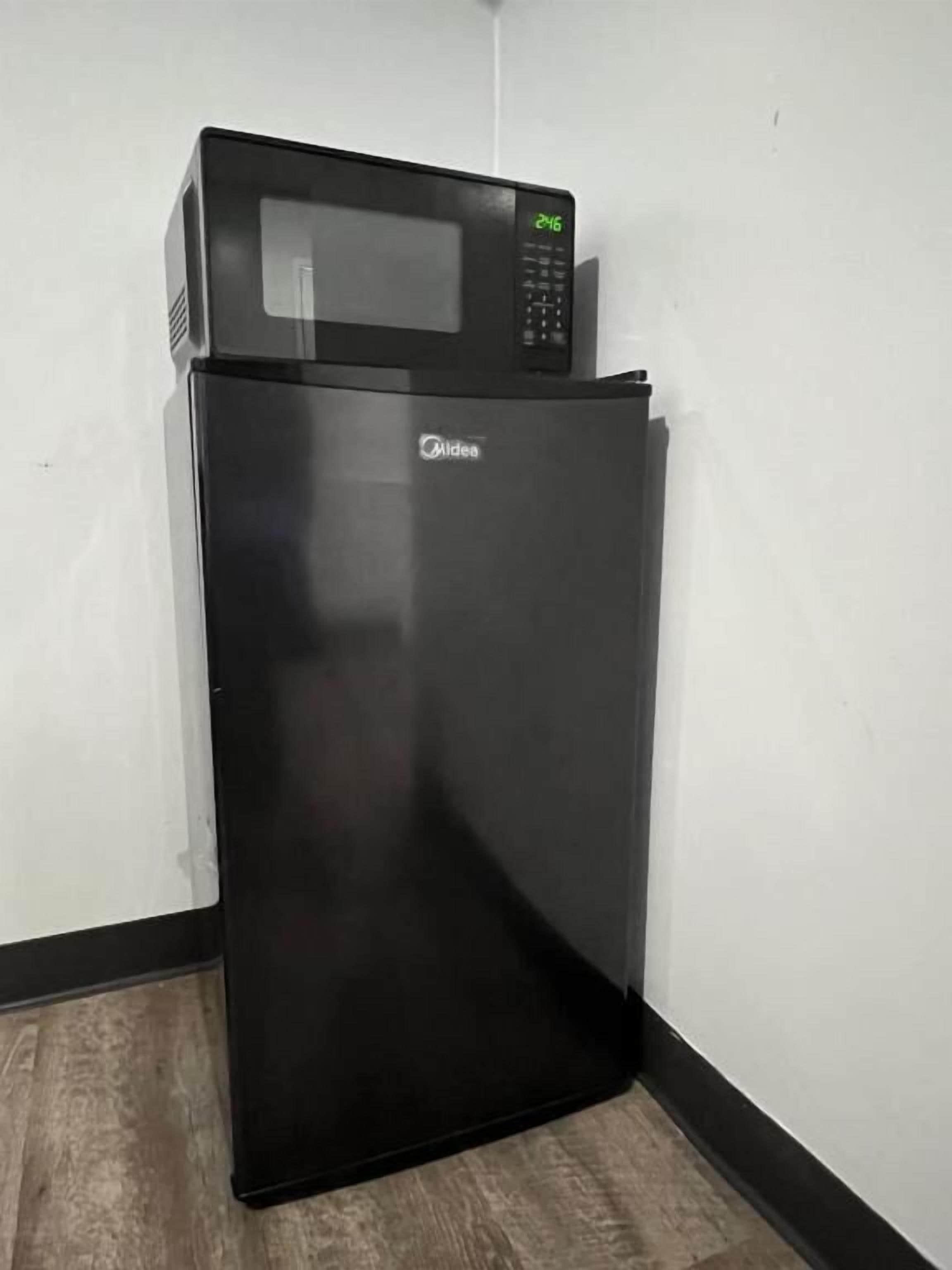 Standard Single Room | Microwave