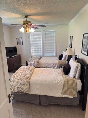 2 habitaciones, wifi y ropa de cama