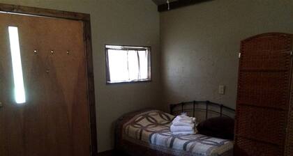 Secluded Family-Friendly Log Cabin Rental for Families near Helena