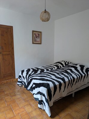 Room - Vrbo Property (La Brigue)