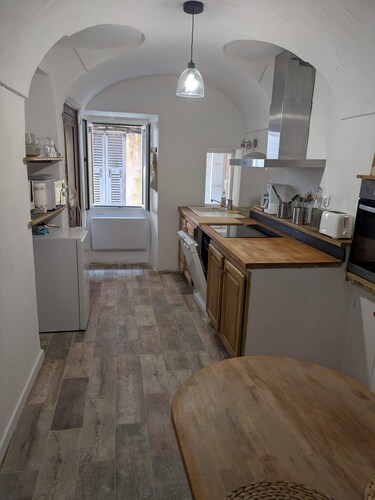 Appartement LA BRIGUE CENTRE, Ideal famille nombreuse!