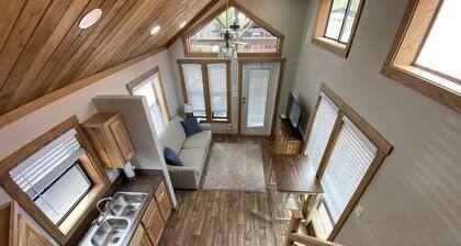 Fantastic Tiny Lofted Cottage Ideal for Small Families in Colorado
