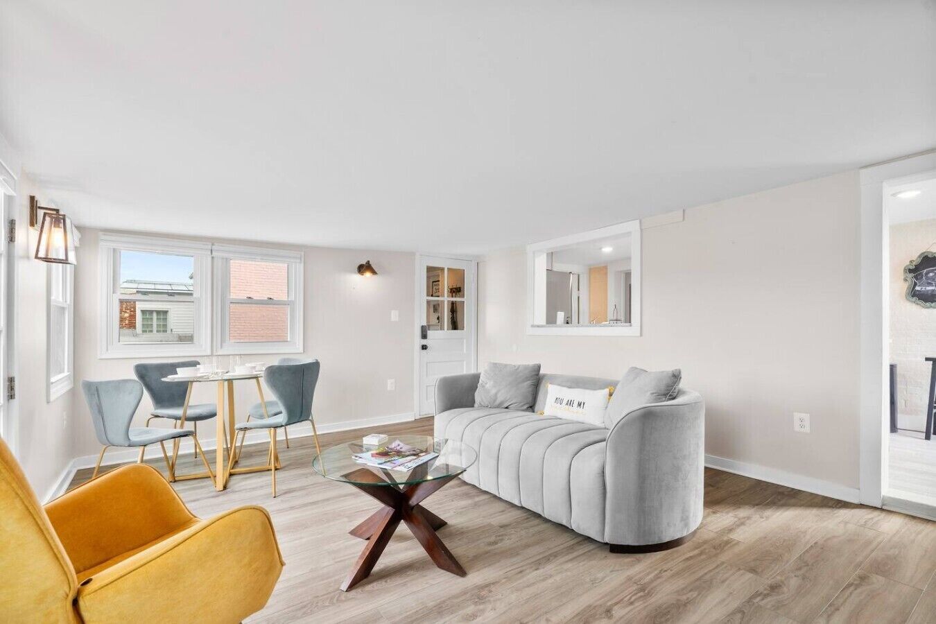 Downtown Condo-rooftop Deck| Parking| Dogs Welcome - Frederick, MD