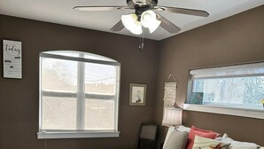Unclassified image, 5 of 28, button - Luxury Bayfront Escape with Hot Tub & Fireplaces in Bacliff, Texas (Bacliff)