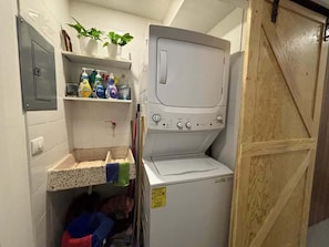 Interior - Bright Roma Norte Family 3 Bedroom / 11 PAX w/AC (Mexico City)