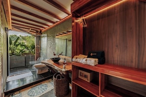 Grand Suite, Balcony, Mountain View | Bathroom - Jaguar Hotel Boutique (Vereda Los Cocos)