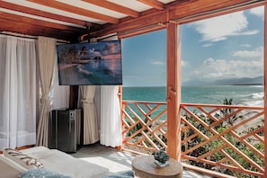 Grand Suite, Balcony, Mountain View | In-room safe, desk, laptop workspace, blackout curtains - Jaguar Hotel Boutique (Santa Marta)