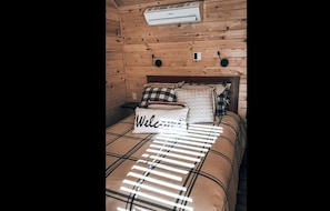 Bed sheets - Unique Mesa Accommodation for a Family Ski Trip in Colorado (Mesa)