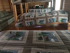 1 habitación, escritorio, wifi y ropa de cama 