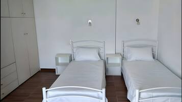 2 Schlafzimmer, Bügeleisen/Bügelbrett, WLAN, Bettwäsche