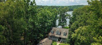 Bridgewater Cottage On Lake Sinclair