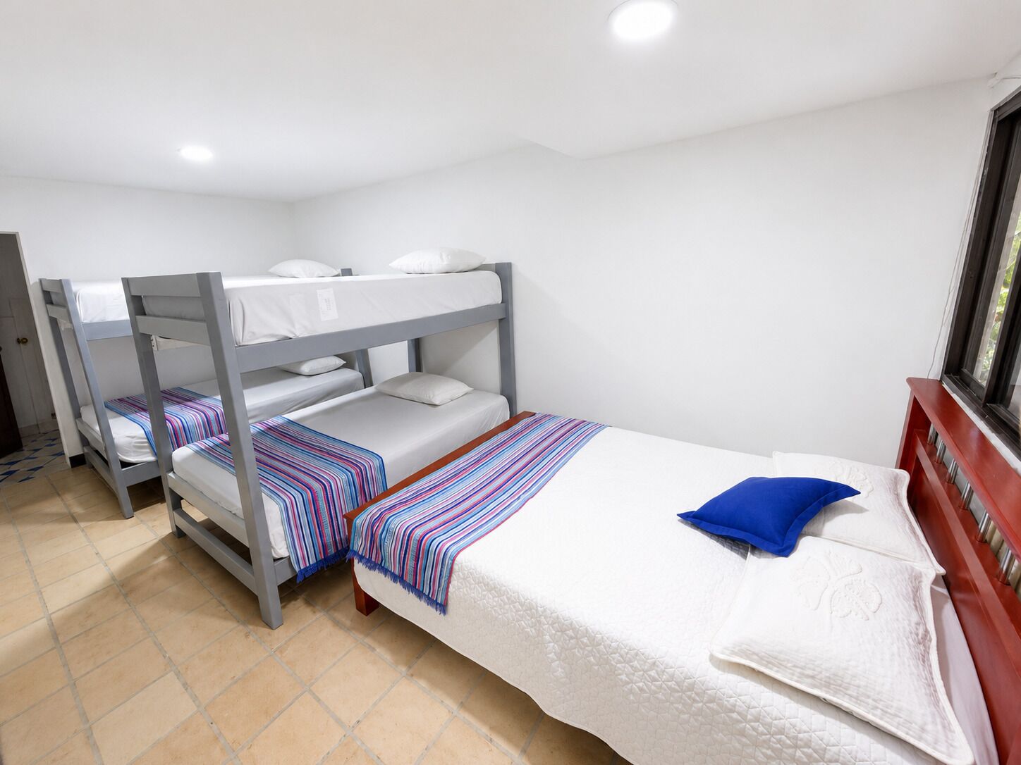 Family Double or Twin Room | Desk, laptop workspace, free WiFi, bed sheets