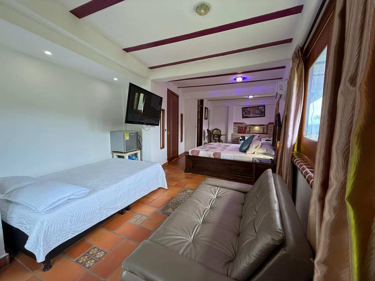 Junior Suite, Mountain View | Desk, laptop workspace, free WiFi, bed sheets
