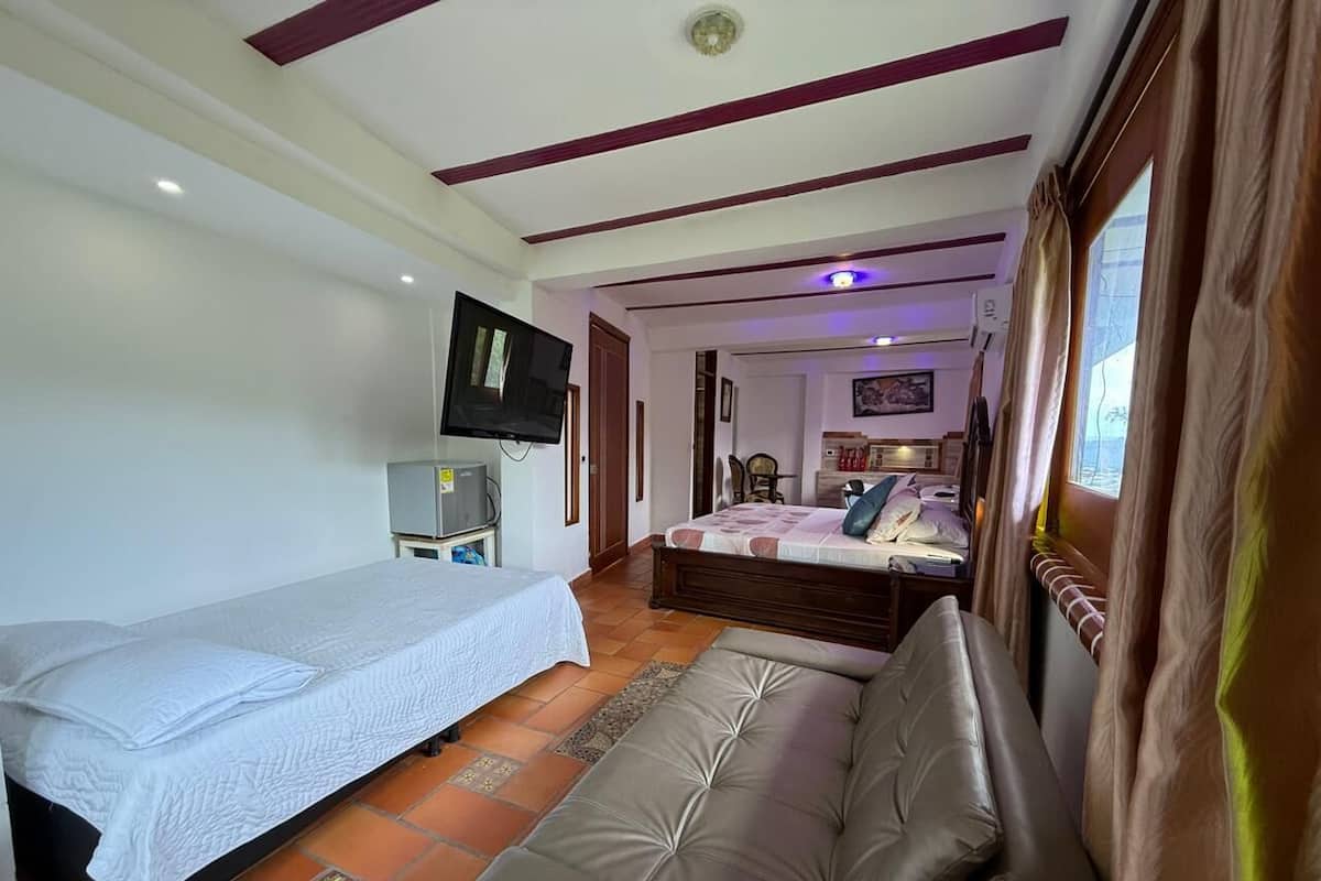 Junior Suite, Mountain View | Desk, laptop workspace, free WiFi, bed sheets