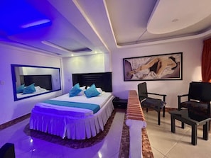 Superior Room, Pool View
