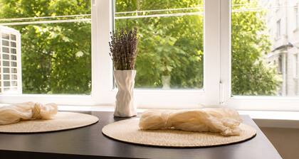 Tranquil 1BR • Great Area • Near Oasis Mall and McDonald’s Riscani!!