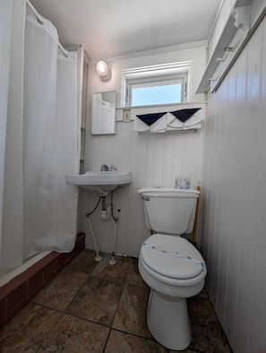 Towels, soap, shampoo, toilet paper - Beachfront Escape with Breezy Views in North Truro, Massachusetts (North Truro)