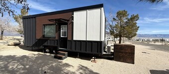 Stylish Modern Tiny House on Wheels with Stunning Mountain Views Near Lone Pine, California
