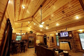 Interior - Romantic Cabin Getaway for Two with Hot Tub, Pond & Western Charm in Beavers Bend (Broken Bow)