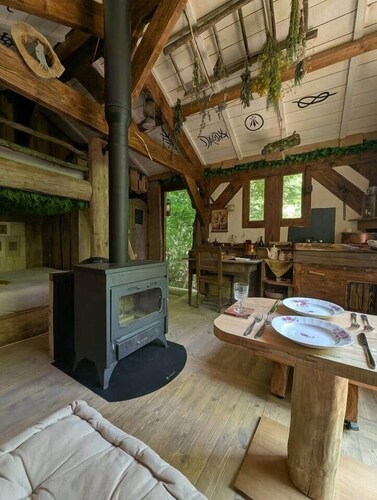 The Druid entrusts his cabin to you