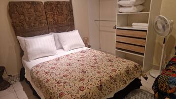 1 bedroom, iron/ironing board, free WiFi, bed sheets