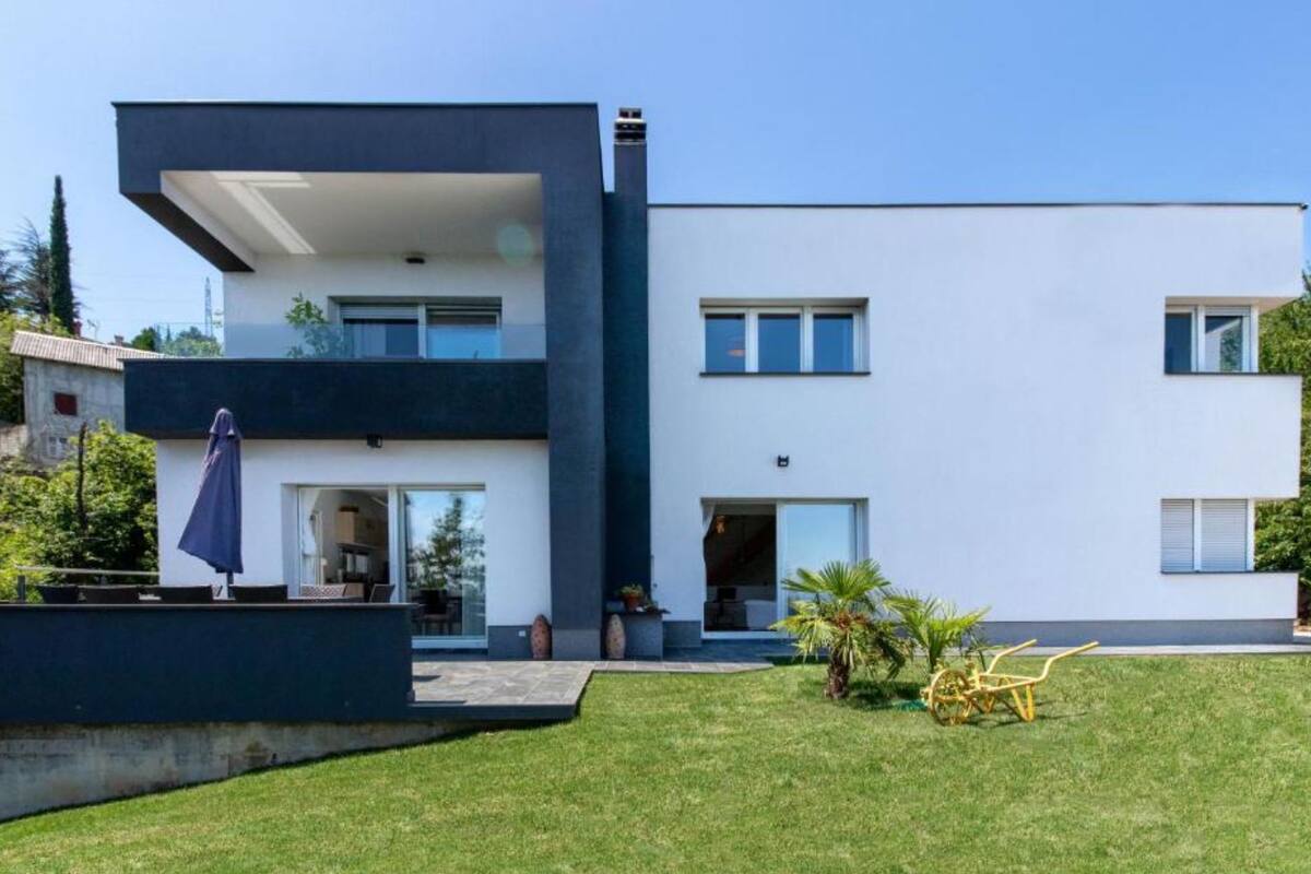빌라 (Three Bedroom Villa with Sea View) | 외관