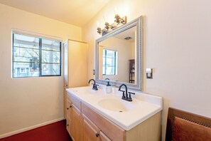 Bathroom - 3BR Near Hospitals & UofA w/ Workspace (Tucson)