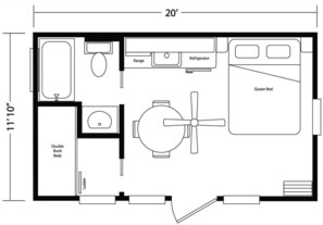 Een plattegrond van een compacte hotelkamer met een tweehoogbed, een kleine badkamer, een zithoek en een queensize bed.