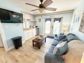 TV - Fun Oceanfront 2 Bedroom Villa with Private Beach Access in Cocoa Beach (Cocoa Beach)