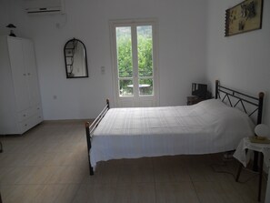 Room - Afales Studio with Mythical Ithaca Views (Ithaki)