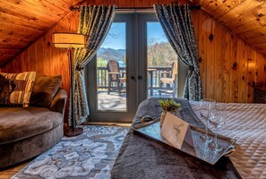 Interior - Cozy Lake Cabin with Hot-Tub in Topton, North Carolina (Topton)