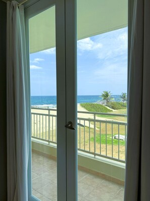 Interior - #31 REAL Oceanfront Second Floor Apt @ Jobos Beach (San Antonio)