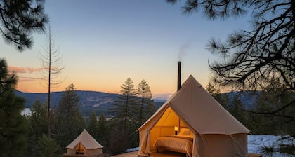 Boutique Glamping Retreat with Elevated Views and Serenity in Sandpoint, Idaho