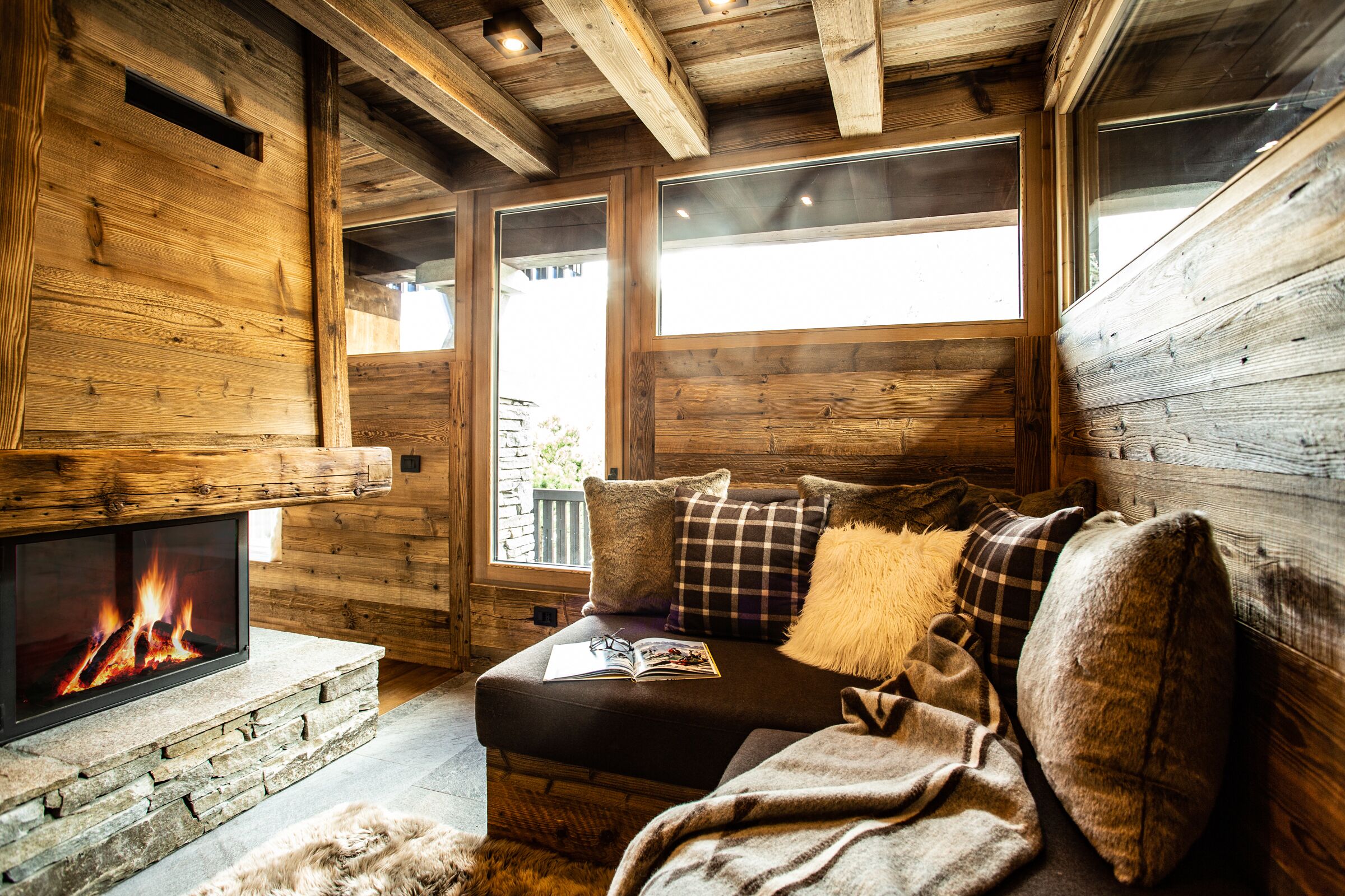 Chalet Seventy One - Panoramic Villa Retreat - Valtournenche