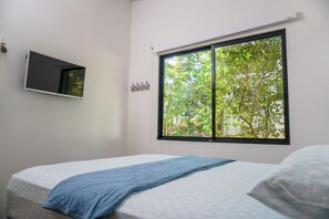 2 bedrooms, Internet, bed sheets - Cozy 2-BR House steps away great surf and eats in Playa Grande (Playa Grande)