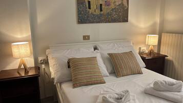 2 habitaciones, wifi gratis y ropa de cama