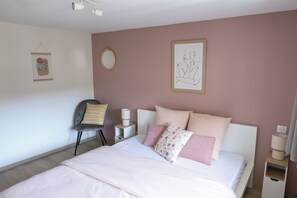 3 bedrooms, iron/ironing board, travel cot, WiFi - Charming duplex with a terrace and garden for 6 people (Bischoffsheim)