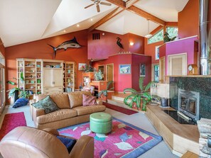 Living area - Waterfront Retreat: Hot Tub, Sauna & Beach Access (Bellingham)
