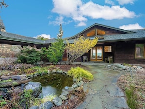 Exterior - Waterfront Retreat: Hot Tub, Sauna & Beach Access (Bellingham)