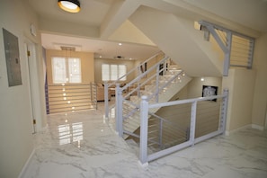 House, Smoking | 6 bedrooms - Horizon- 6BR Gated Villa Near Beach w Pool (Oistins)
